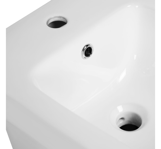 Біде підлогове Qtap Cardinal 520х360х405 White QT0444B660BW